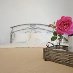 Evita Apartman Alikí