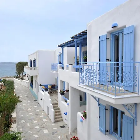 Evita Apartment Alikí