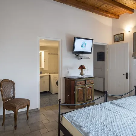 Apartament Evita Alikí