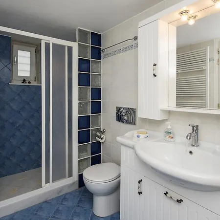 Evita Apartment *